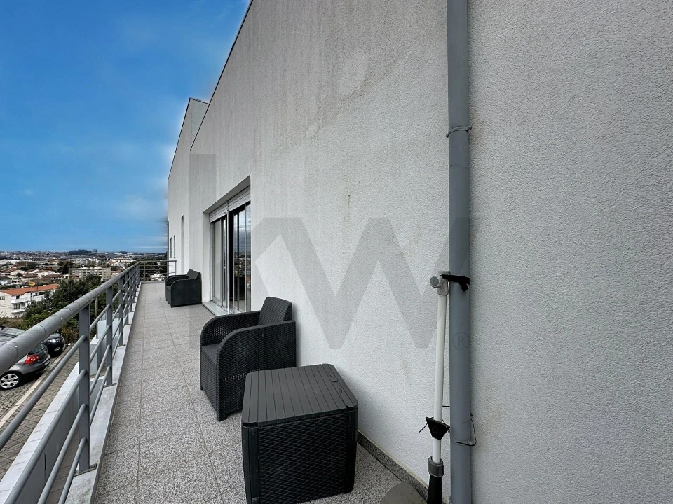 Apartamento T3 para Venda em Oliveira do Douro Foto 9