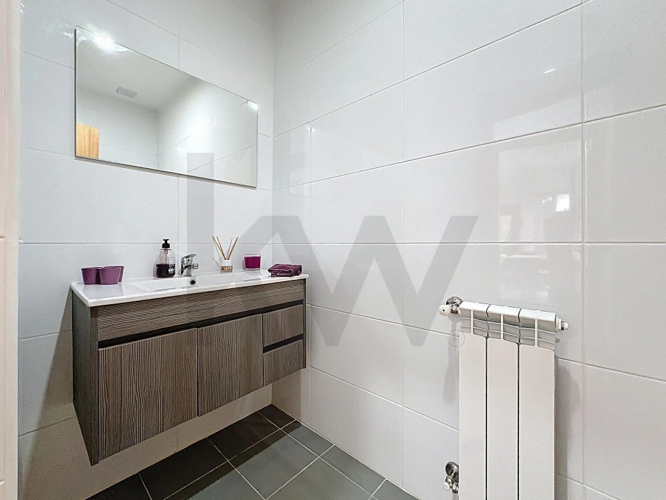 Apartamento T3 para Venda em Oliveira do Douro Foto 20