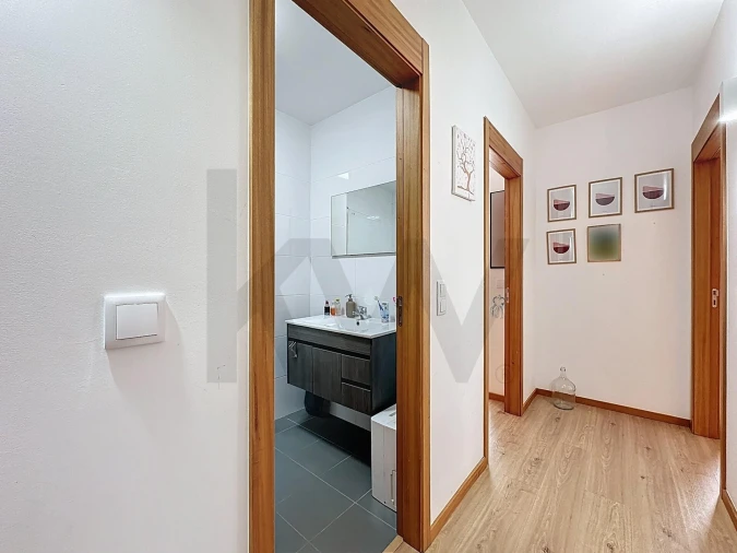 Apartamento T3 para Venda em Oliveira do Douro Foto 27