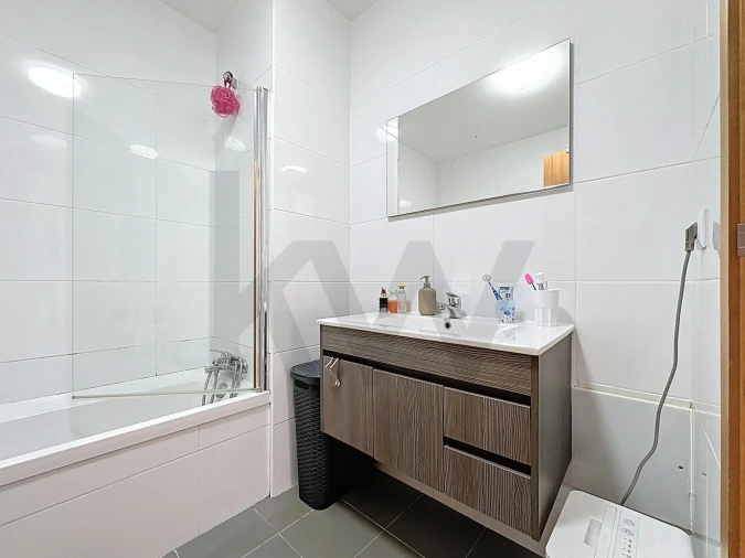 Apartamento T3 para Venda em Oliveira do Douro Foto 33