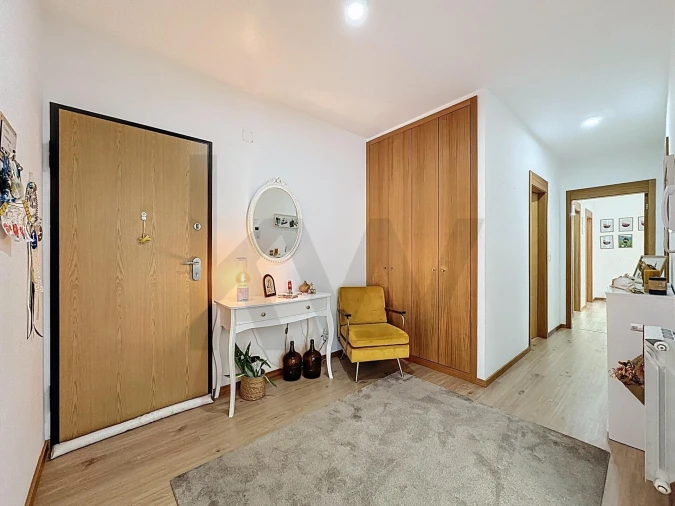 Apartamento T3 para Venda em Oliveira do Douro Foto 19