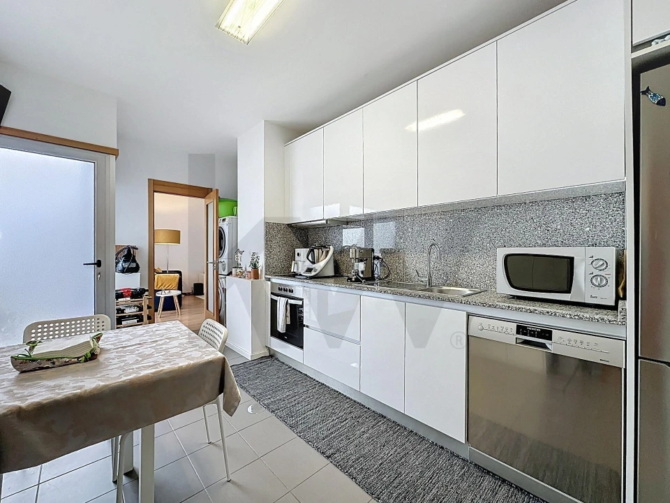 Apartamento T3 para Venda em Oliveira do Douro Foto 13