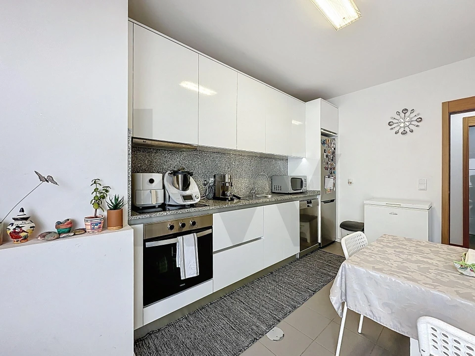 Apartamento T3 para Venda em Oliveira do Douro Foto 15