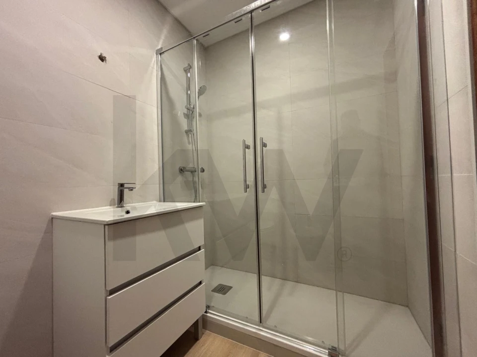 Apartamento T2 para Arrendamento em Oeiras e São Julião da Barra, Paço de Arcos e Caxias Foto 15