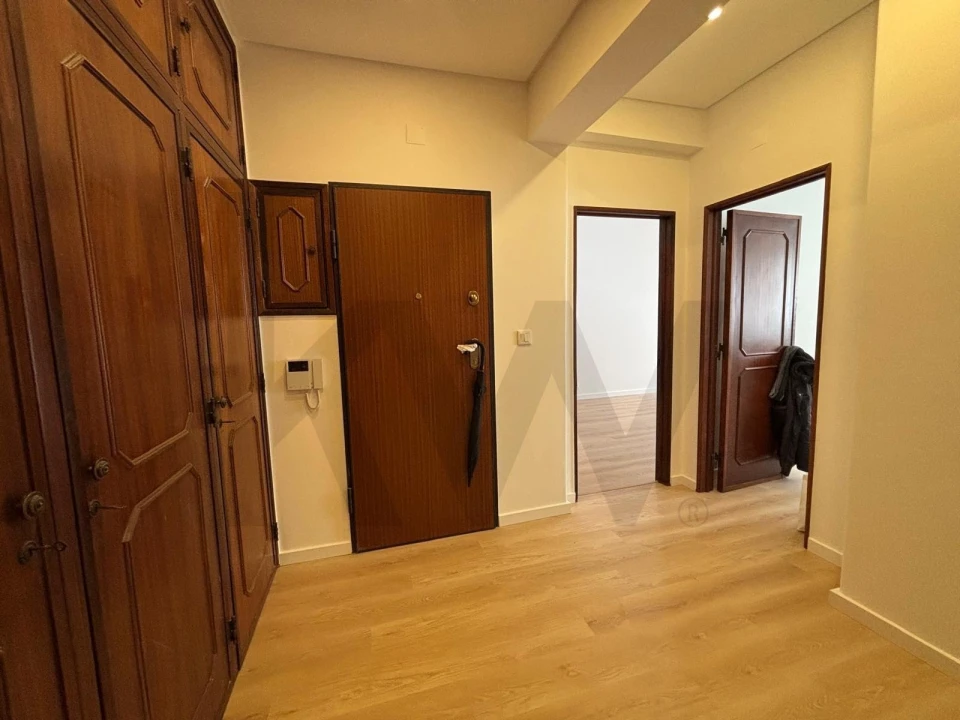 Apartamento T2 para Arrendamento em Oeiras e São Julião da Barra, Paço de Arcos e Caxias Foto 7