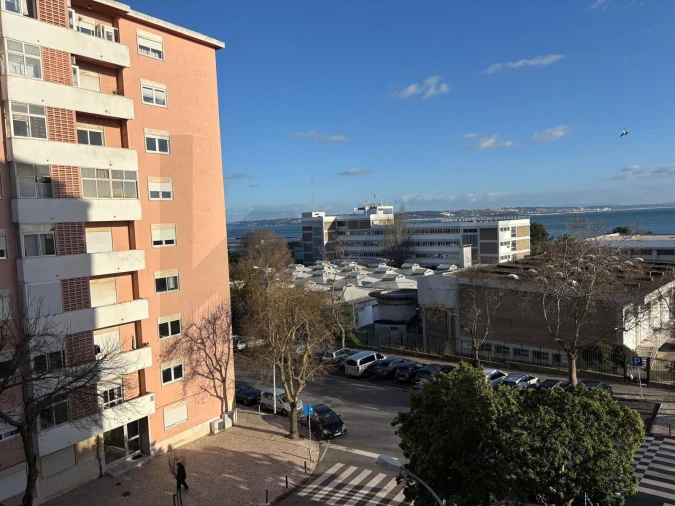 Apartamento T2 para Arrendamento em Oeiras e São Julião da Barra, Paço de Arcos e Caxias Foto 10