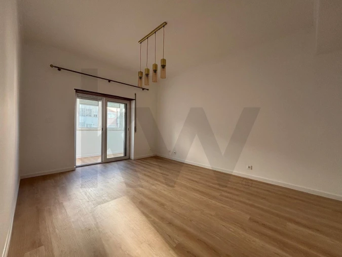 Apartamento T2 para Arrendamento em Oeiras e São Julião da Barra, Paço de Arcos e Caxias Foto 8