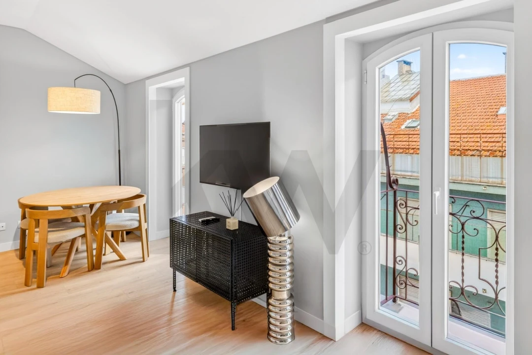 Apartamento T1 para Arrendamento em Campolide Foto 13