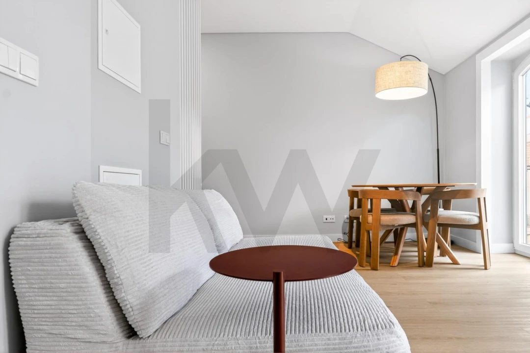 Apartamento T1 para Arrendamento em Campolide Foto 12