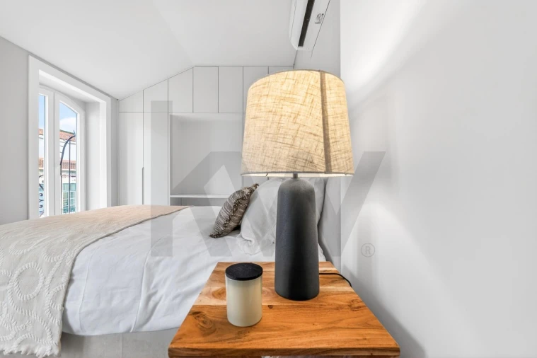 Apartamento T1 para Arrendamento em Campolide Foto 8