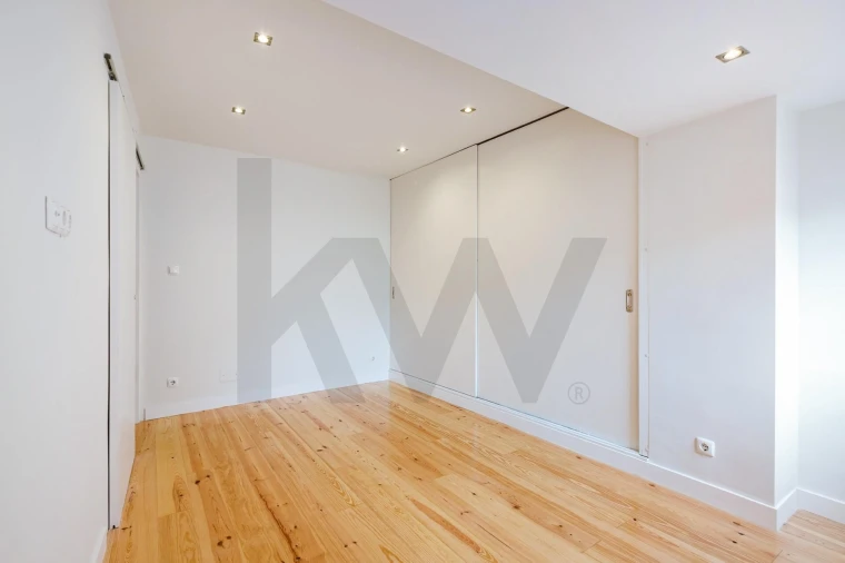 Apartamento T2 para Venda em Estrela Foto 10