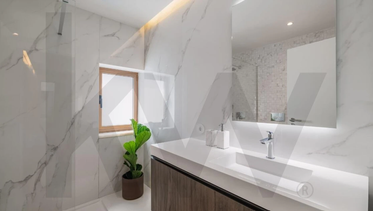 Moradia T4 para Venda em Esgueira Foto 5