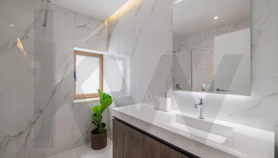 Moradia T4 para Venda em Esgueira Foto 5