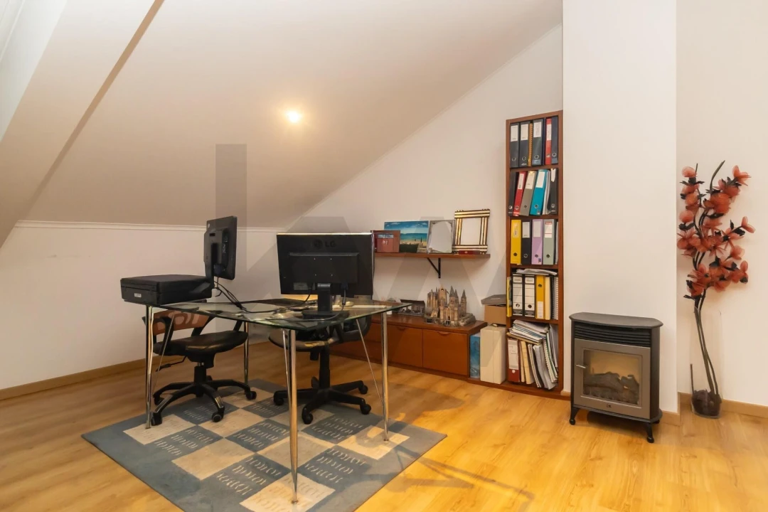 Apartamento T3 para Venda em Alhos Vedros Foto 46