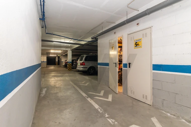 Apartamento T3 para Venda em Alhos Vedros Foto 56