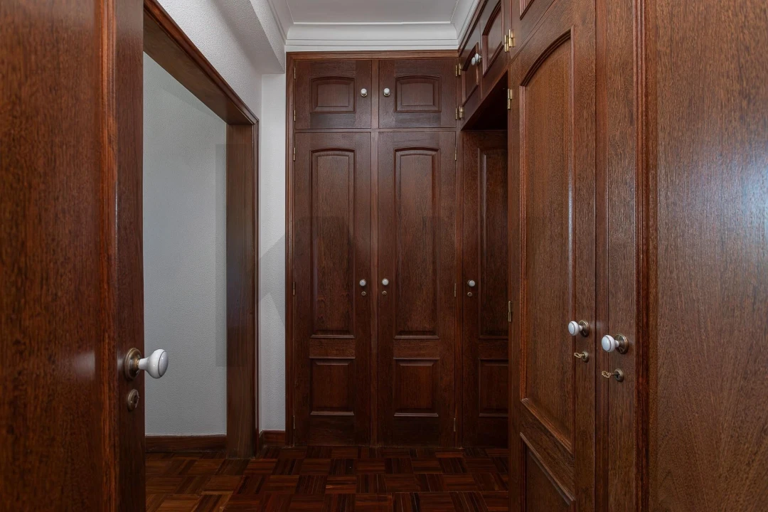 Moradia T4 para Venda em Olivais Foto 48