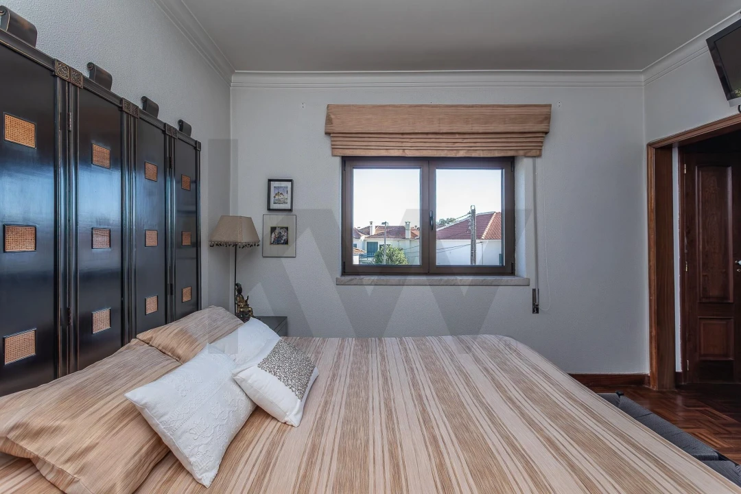 Moradia T4 para Venda em Olivais Foto 47