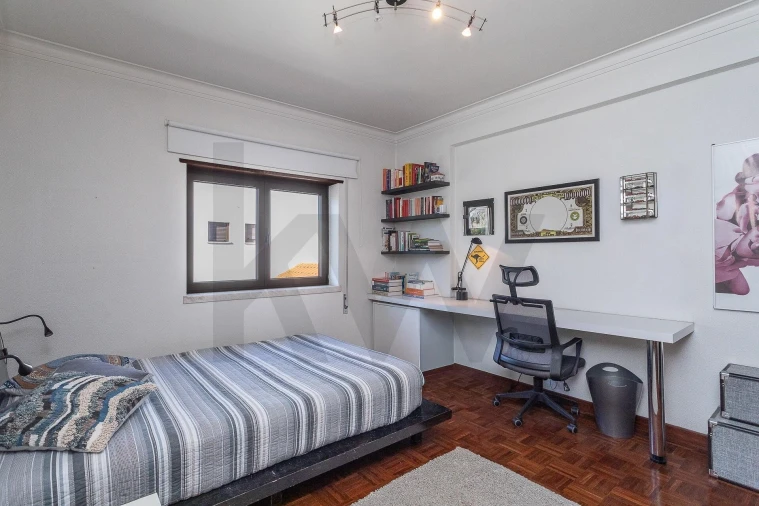 Moradia T4 para Venda em Olivais Foto 55