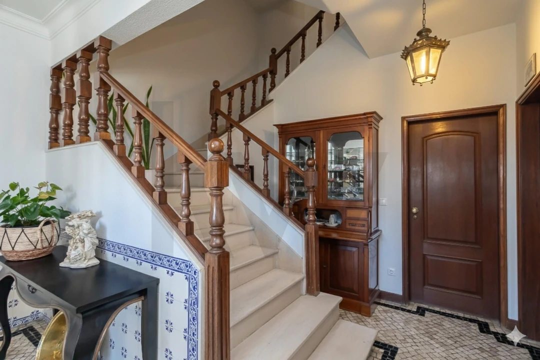 Moradia T4 para Venda em Olivais Foto 19