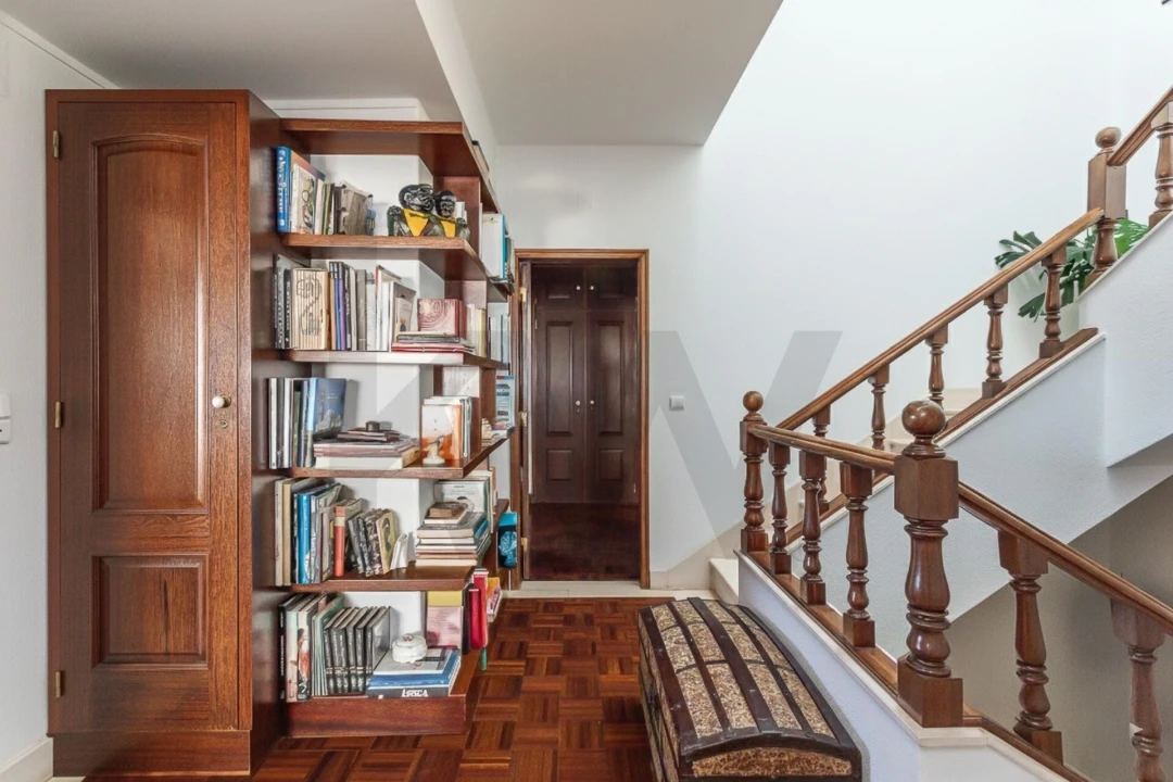 Moradia T4 para Venda em Olivais Foto 44