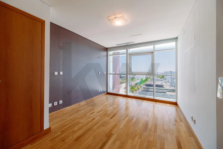 Apartamento T3 para Venda em Olivais Foto 15