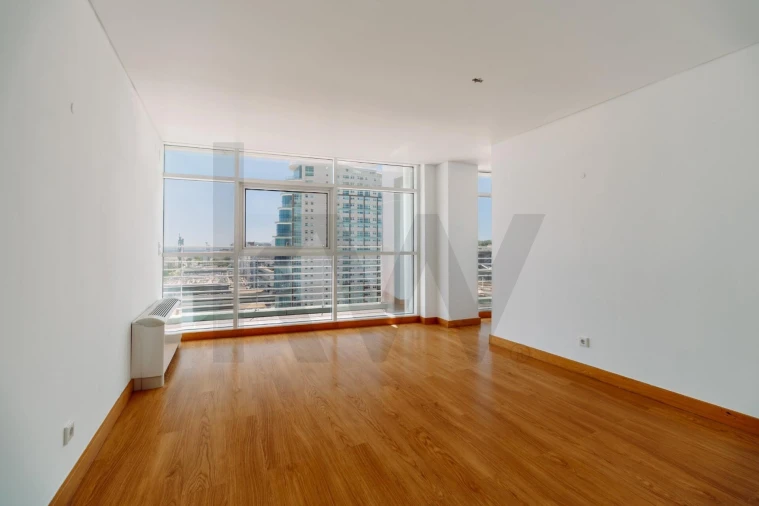 Apartamento T3 para Venda em Olivais Foto 2