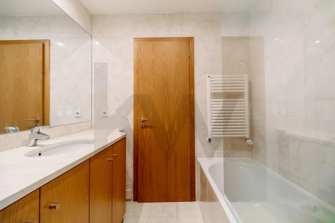 Apartamento T3 para Venda em Olivais Foto 19