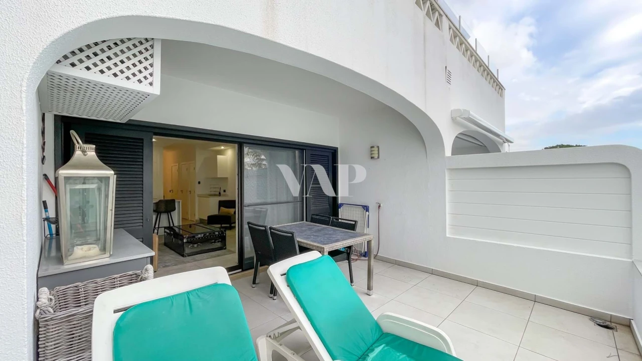 Apartamento T2 para Venda em Almancil Foto 9