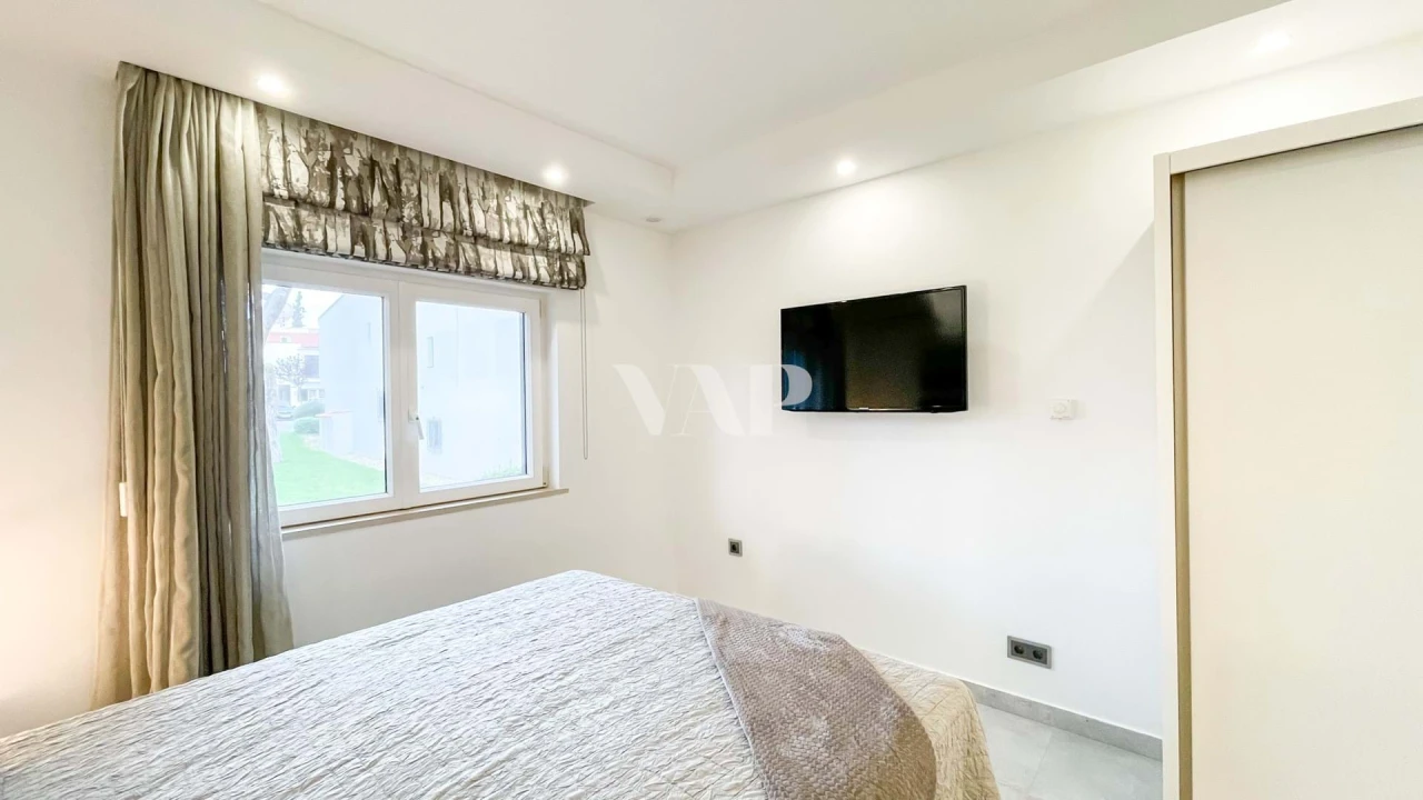 Apartamento T2 para Venda em Almancil Foto 13