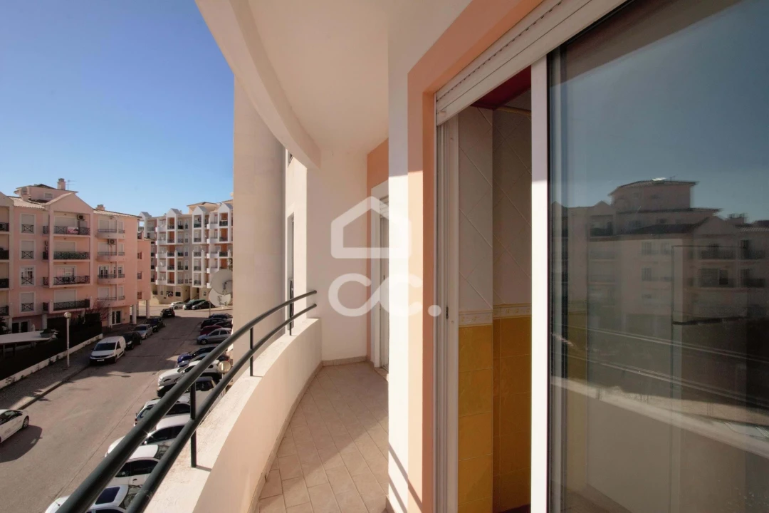 Apartamento T1 para Venda em Armação de Pera Foto 6