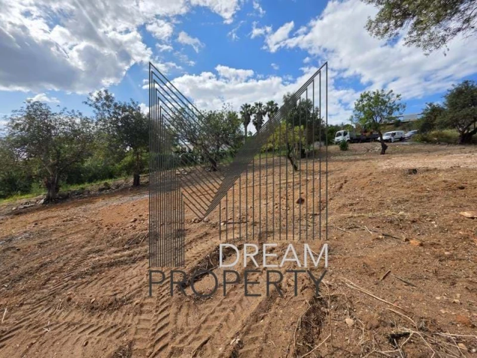 Terreno para Venda em Boliqueime Foto 19