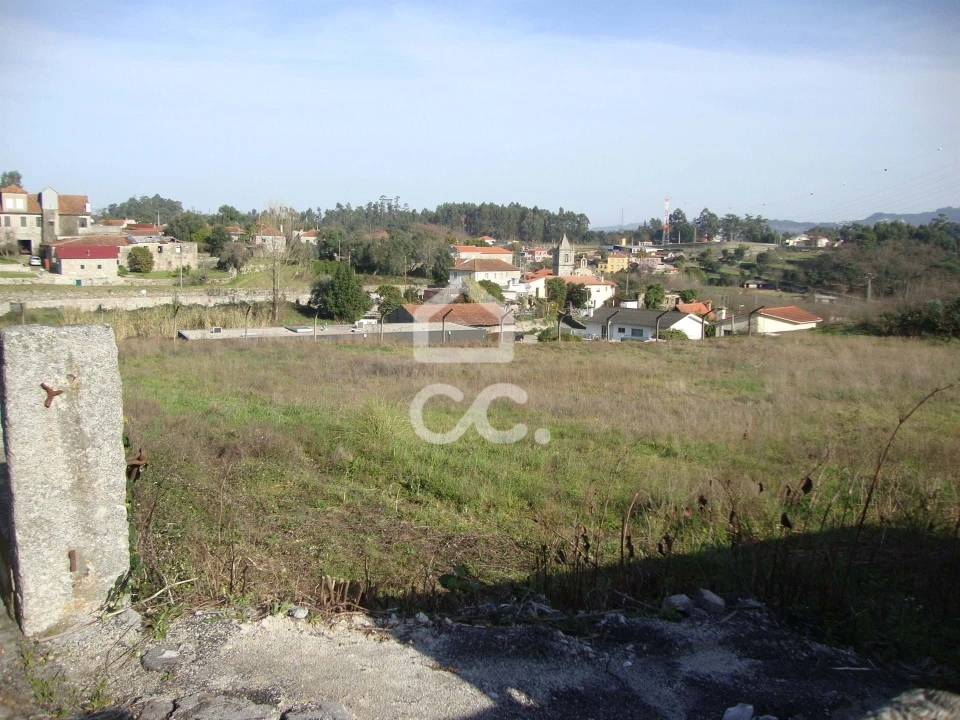Terreno para Venda em Areias, Sequeirô, Lama e Palmeira Foto 4