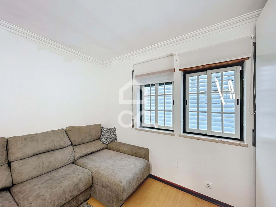 Moradia T2 para Venda em Foz do Arelho Foto 16