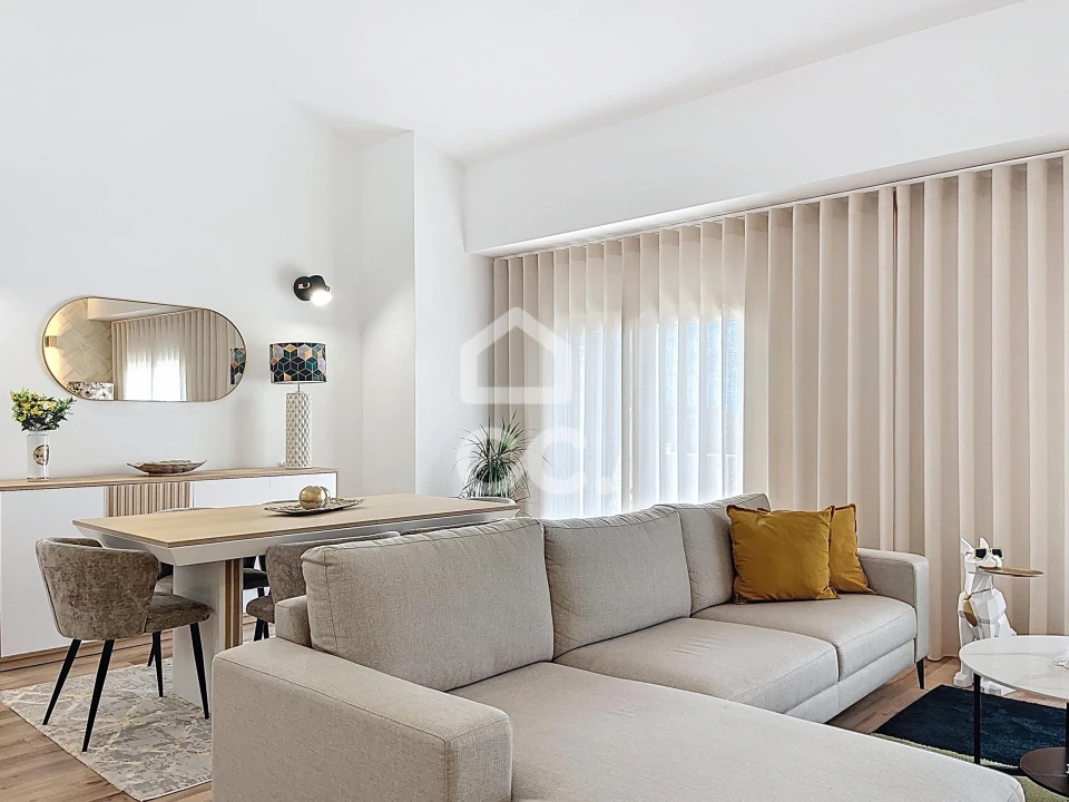 Apartamento T4 para Venda em Bombarral e Vale Covo Foto 9