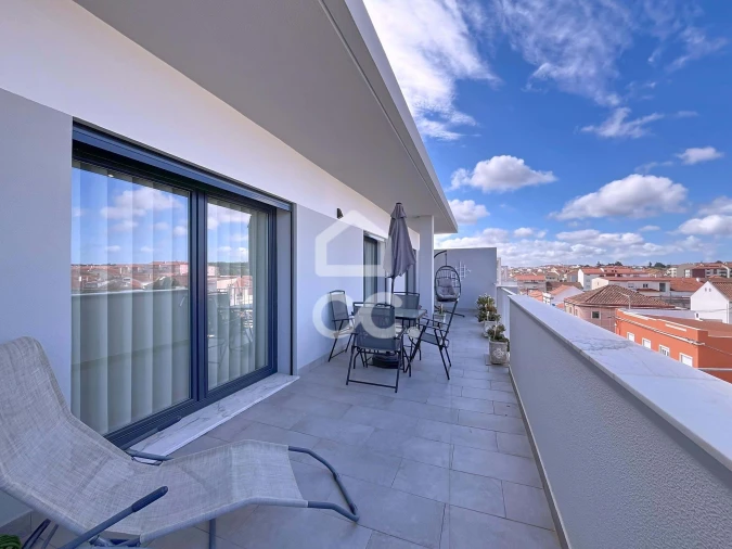 Apartamento T4 para Venda em Bombarral e Vale Covo Foto 29