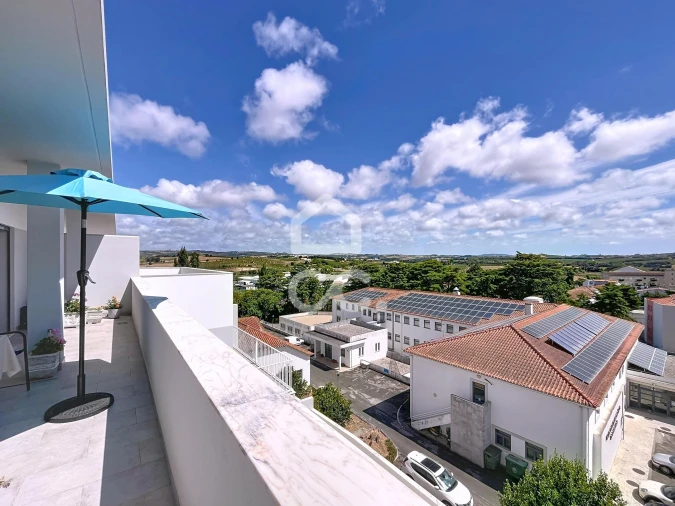 Apartamento T4 para Venda em Bombarral e Vale Covo Foto 25