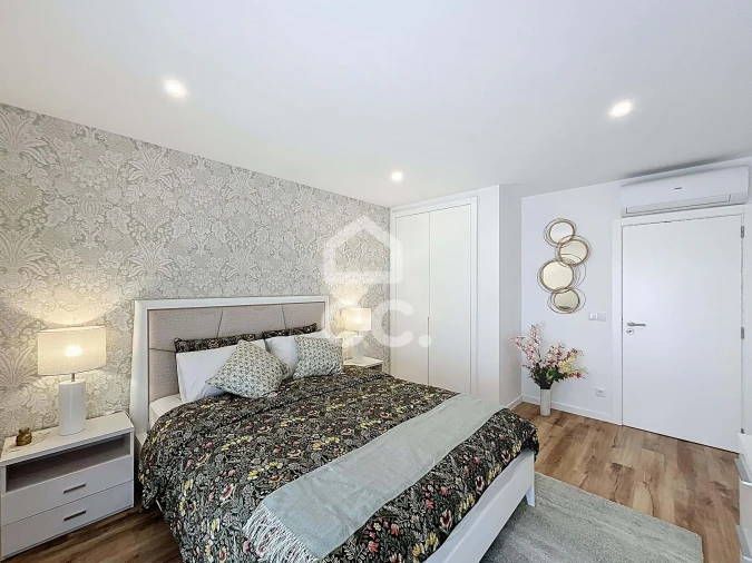 Apartamento T4 para Venda em Bombarral e Vale Covo Foto 18