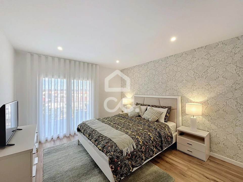 Apartamento T4 para Venda em Bombarral e Vale Covo Foto 19