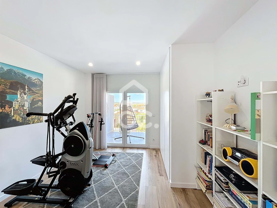 Apartamento T4 para Venda em Bombarral e Vale Covo Foto 15