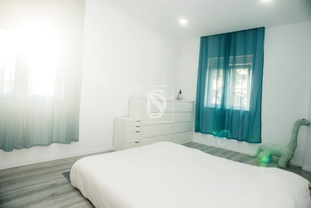 Moradia T3 para Venda em Madalena Foto 9