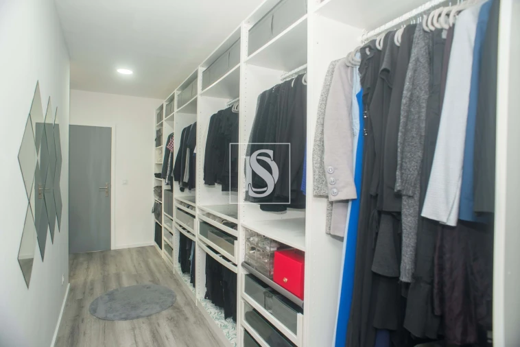 Moradia T3 para Venda em Madalena Foto 28