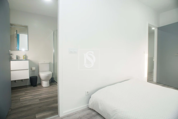 Moradia T3 para Venda em Madalena Foto 11