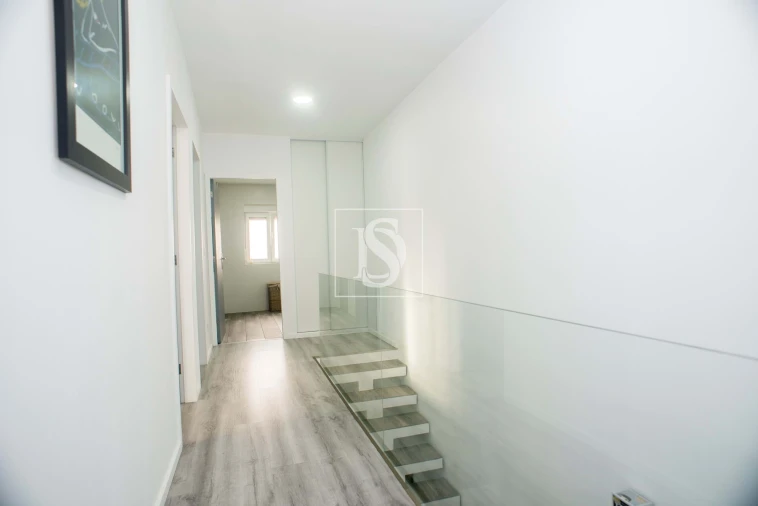 Moradia T3 para Venda em Madalena Foto 33