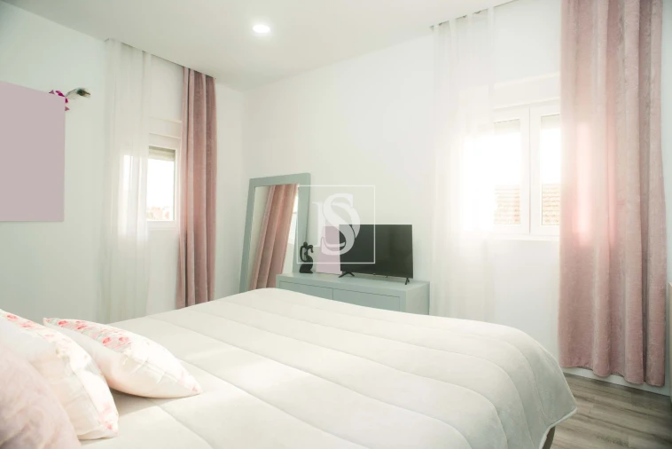 Moradia T3 para Venda em Madalena Foto 31