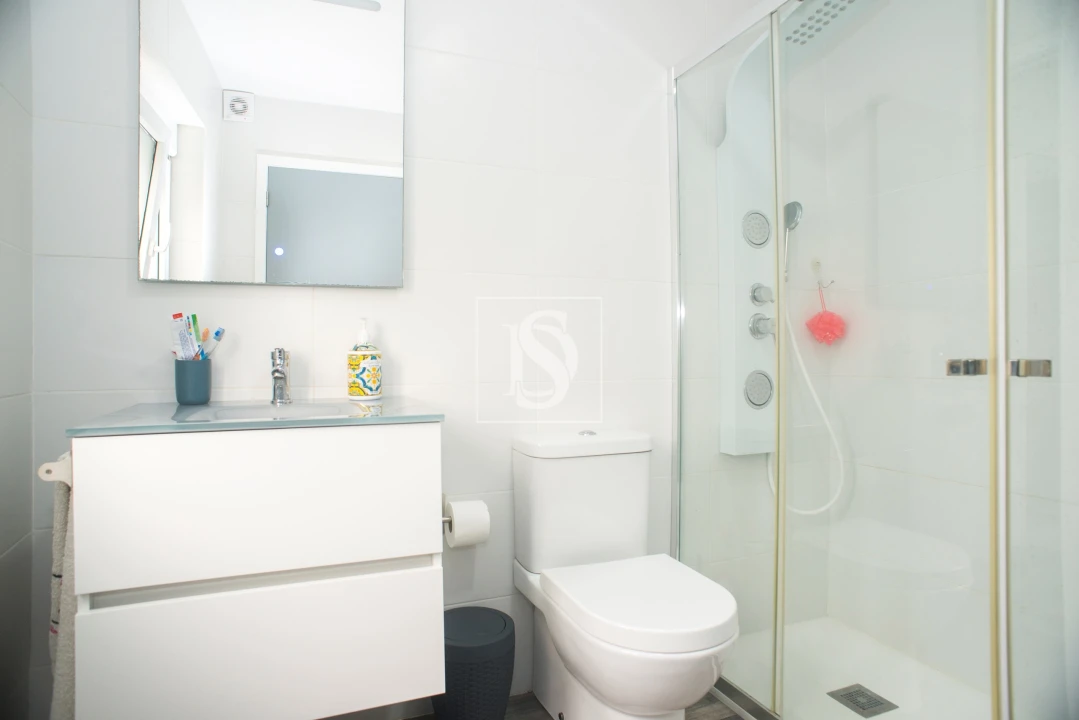 Moradia T3 para Venda em Madalena Foto 6