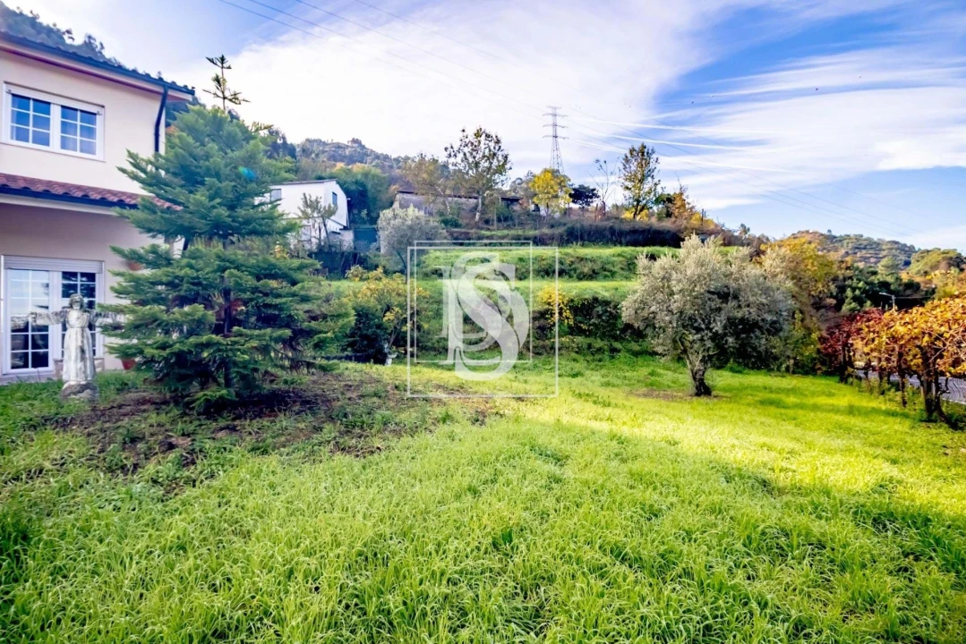 Moradia T4 para Venda em Gondar Foto 34