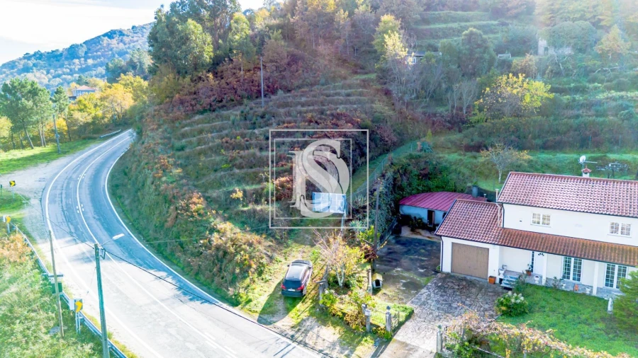 Moradia T4 para Venda em Gondar Foto 39