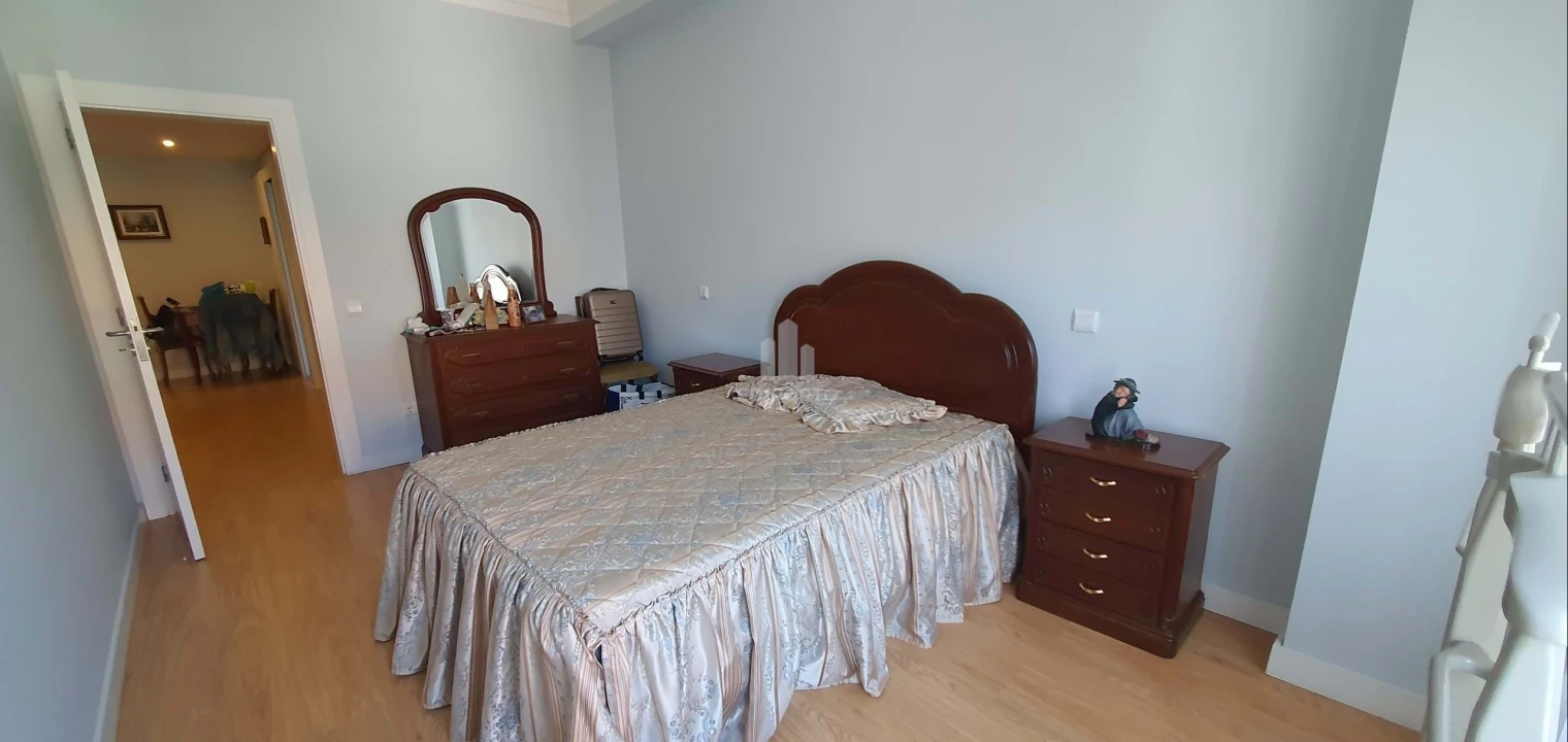 Apartamento T4 para Venda em Santa Marinha e São Pedro da Afurada Foto 16