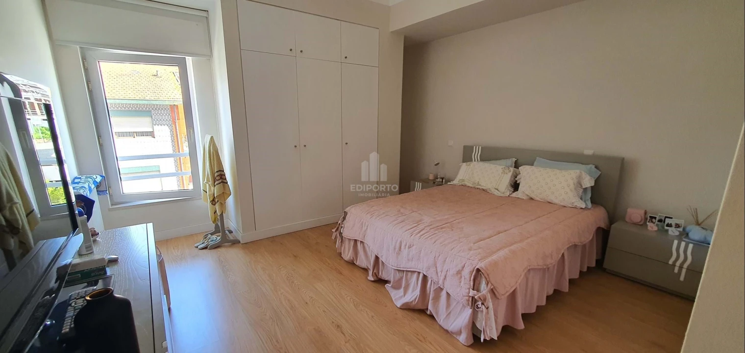 Apartamento T4 para Venda em Santa Marinha e São Pedro da Afurada Foto 17