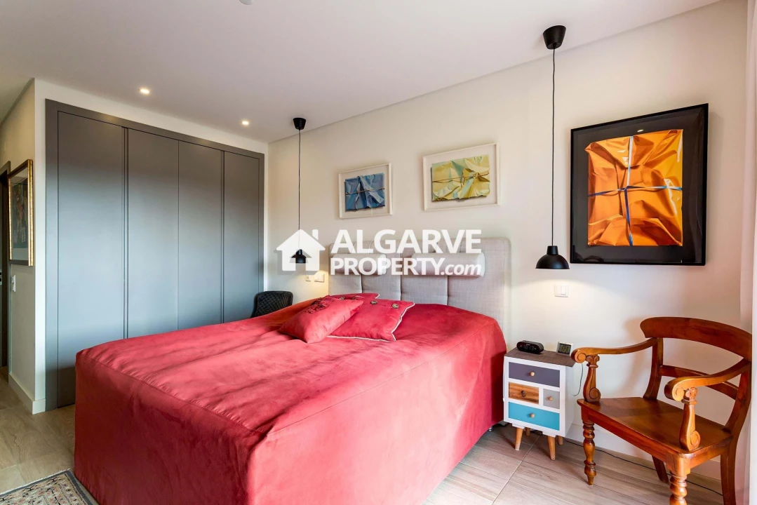 Apartamento T2 para Venda em Quarteira Foto 19